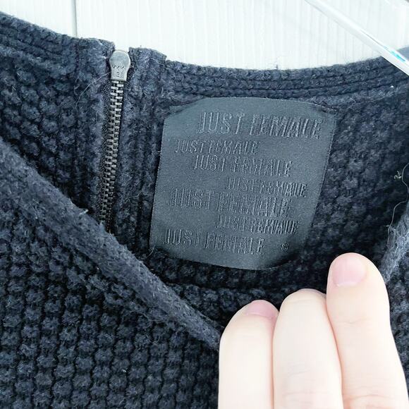 Just Female Textured Rapid Knit Black Sweater - Picture 3 of 7